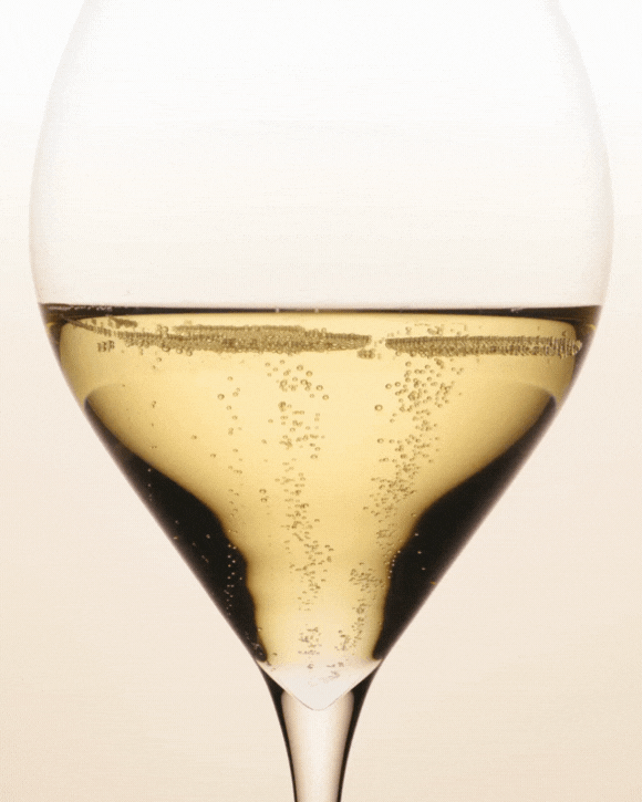 Glass of Veuve Clicquot La Grande Dame 2018 Glass of Veuve Clicquot La Grande Dame 2018