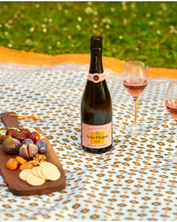 Veuve Clicquot Picnic Yellow Label 