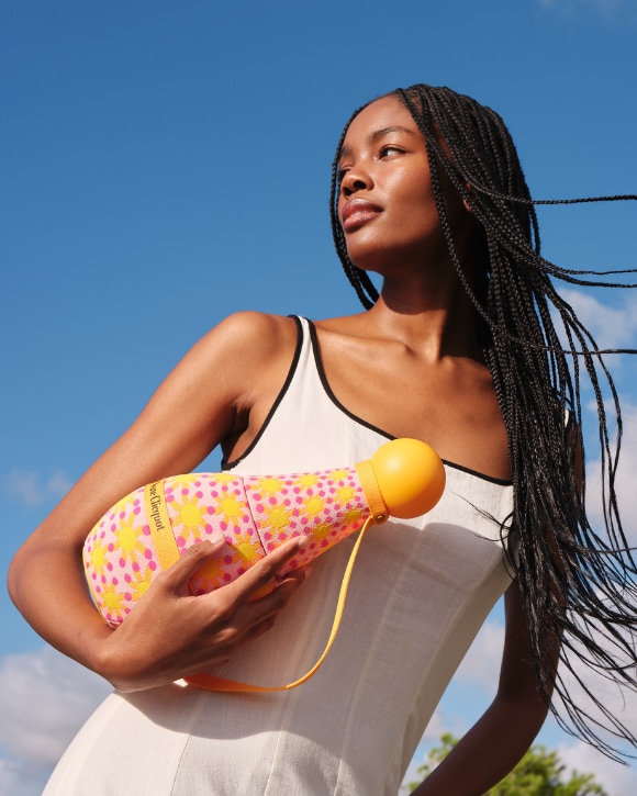Veuve Clicquot Chasing the Sun Totem