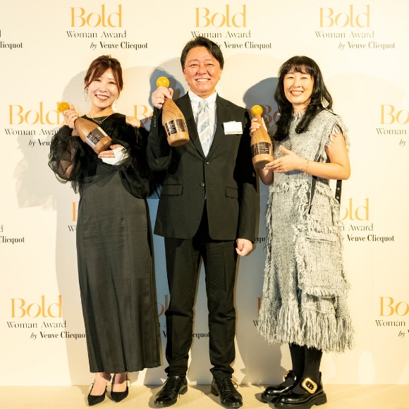 Image without a name Image without a name