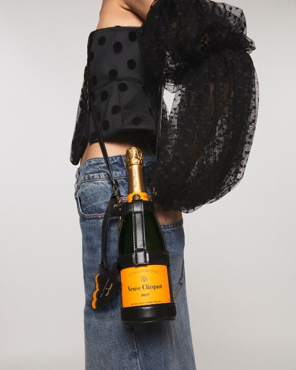 Veuve clicquot sales champagne bag