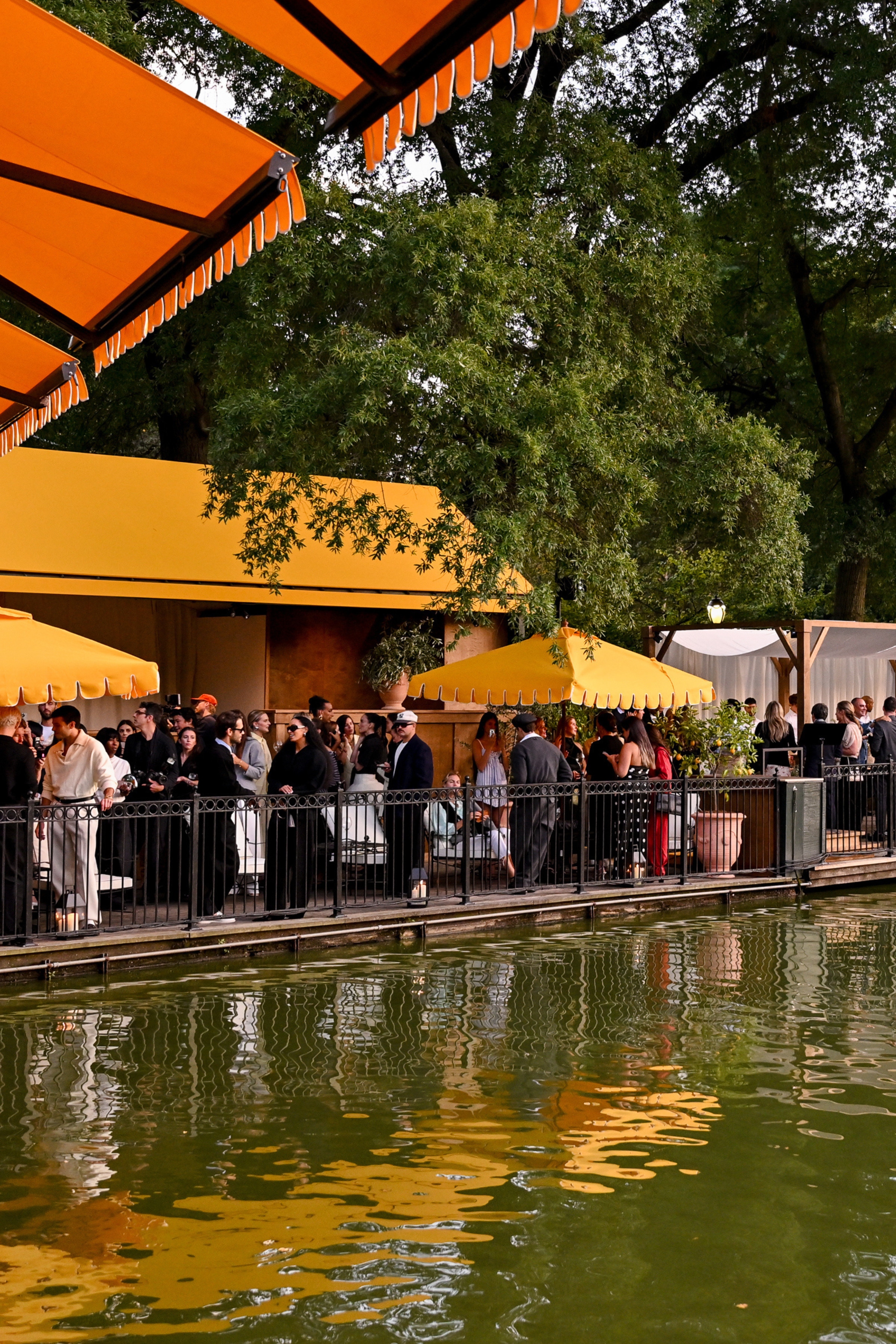 La Grande Dame 2018 by Simon Porte Jacquemus