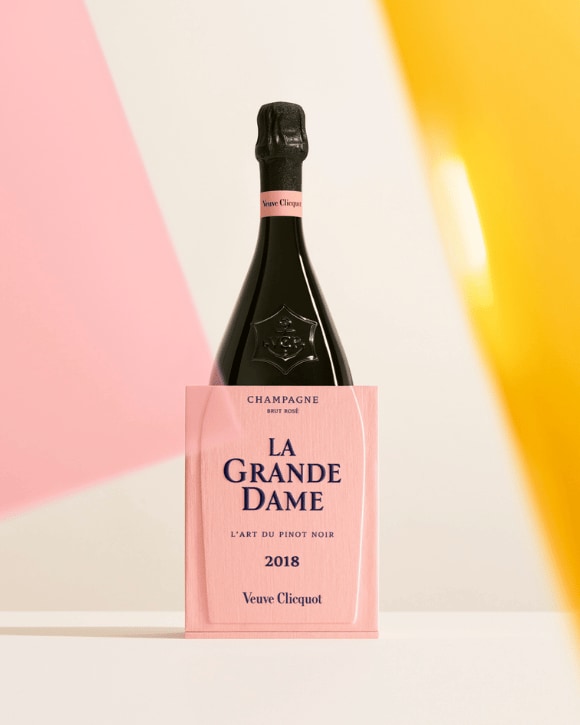 Personalized giftbox of La Grande Dame Ros&eacute; 2018