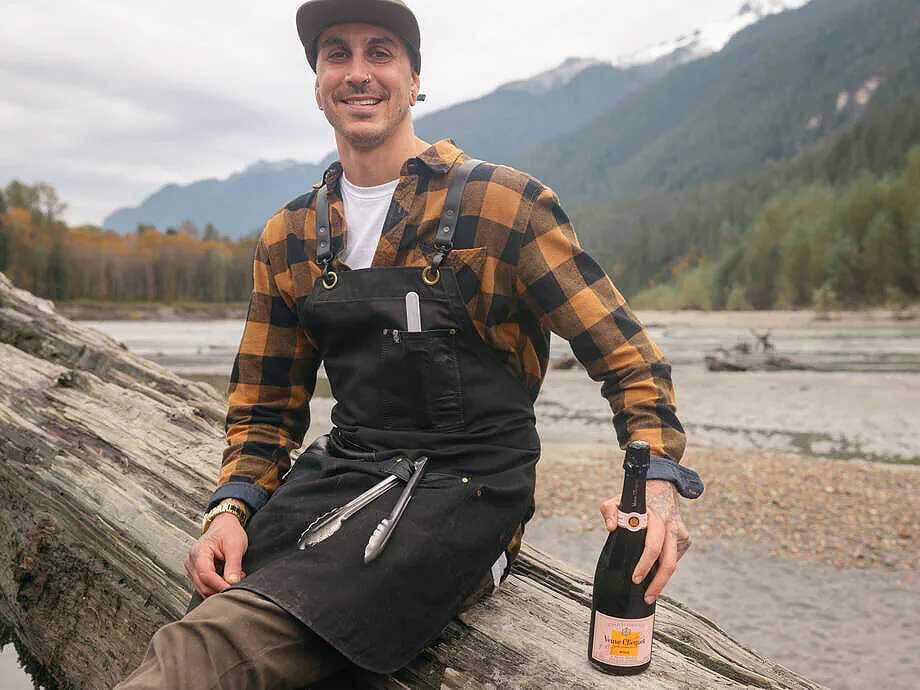 Mike Sonier veuveclicqut Mike Sonier veuveclicqut