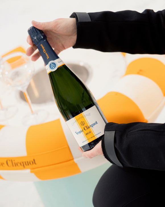 Veuve Clicquot Yellow Cooler champagne in the snow