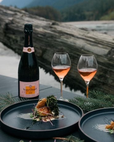 ロブスターの天ぷらとホタテのグリル& パースニップのピューレ添え