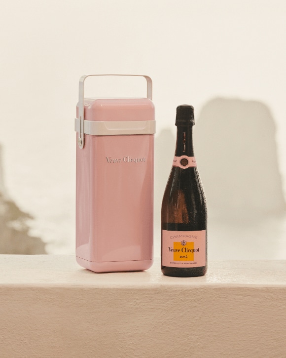 ヴーヴ・クリコ　クーラーボックス　限定　ローズ ヴーヴ・クリコ ローズラベル クーラー 750ml | Matsuya Ginza