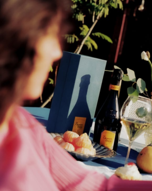 Pia Riverola's photo of La Grande Dame 2015 Pia Riverola's photo of La Grande Dame 2015