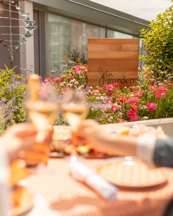 Veuve Clicquot Picnic Program JW Hotel Canada 