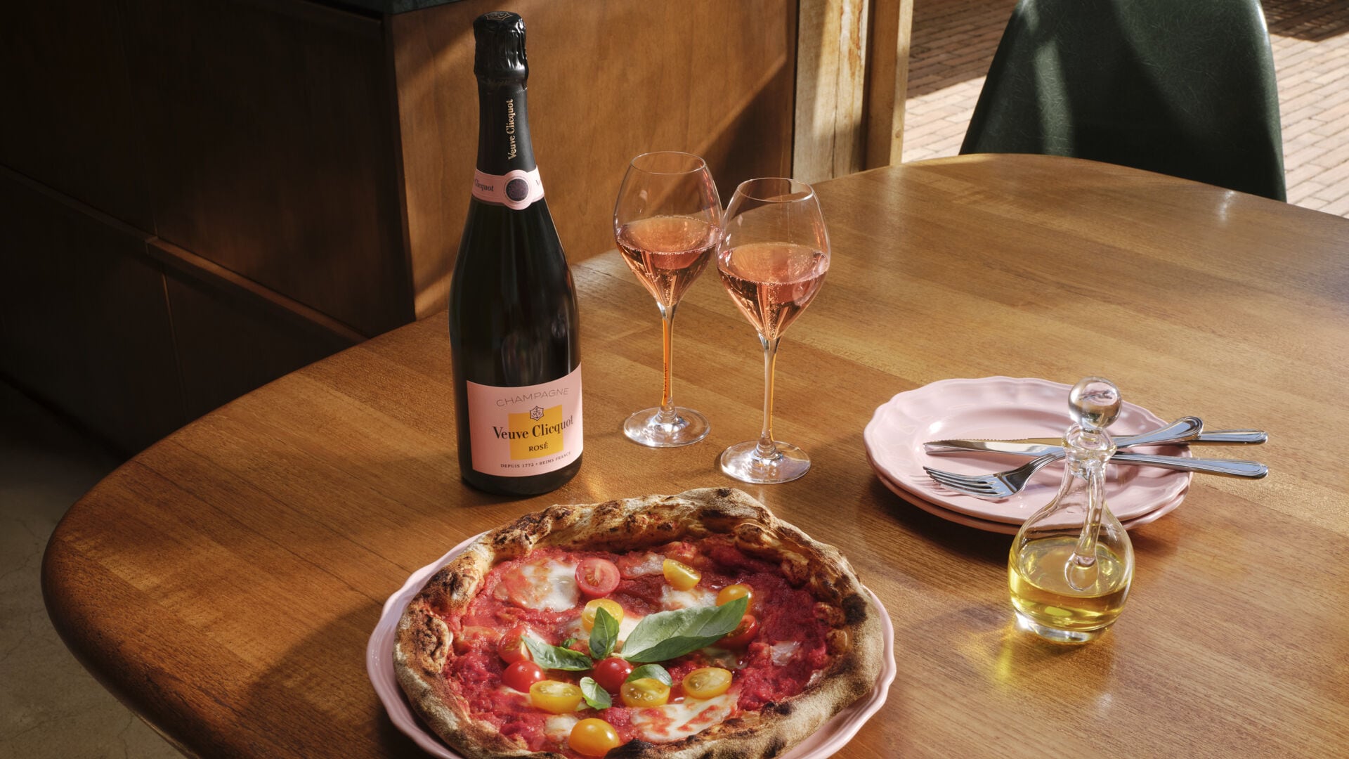 Veuve Clicquot Brut Ros&eacute; Food Pairing 