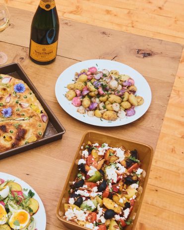 Tomato Salad With Grilled Peaches And Feta