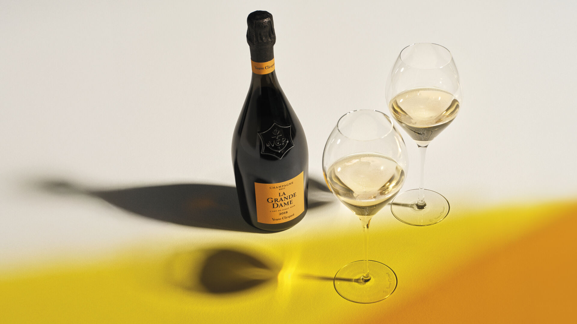 La grande dame 2018 bottle and glasses