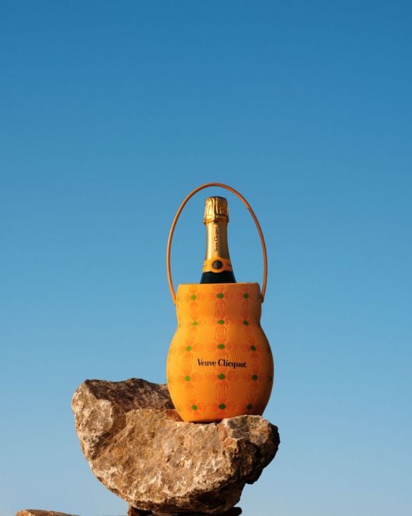Veuve Clicquot Sun  Holder 
