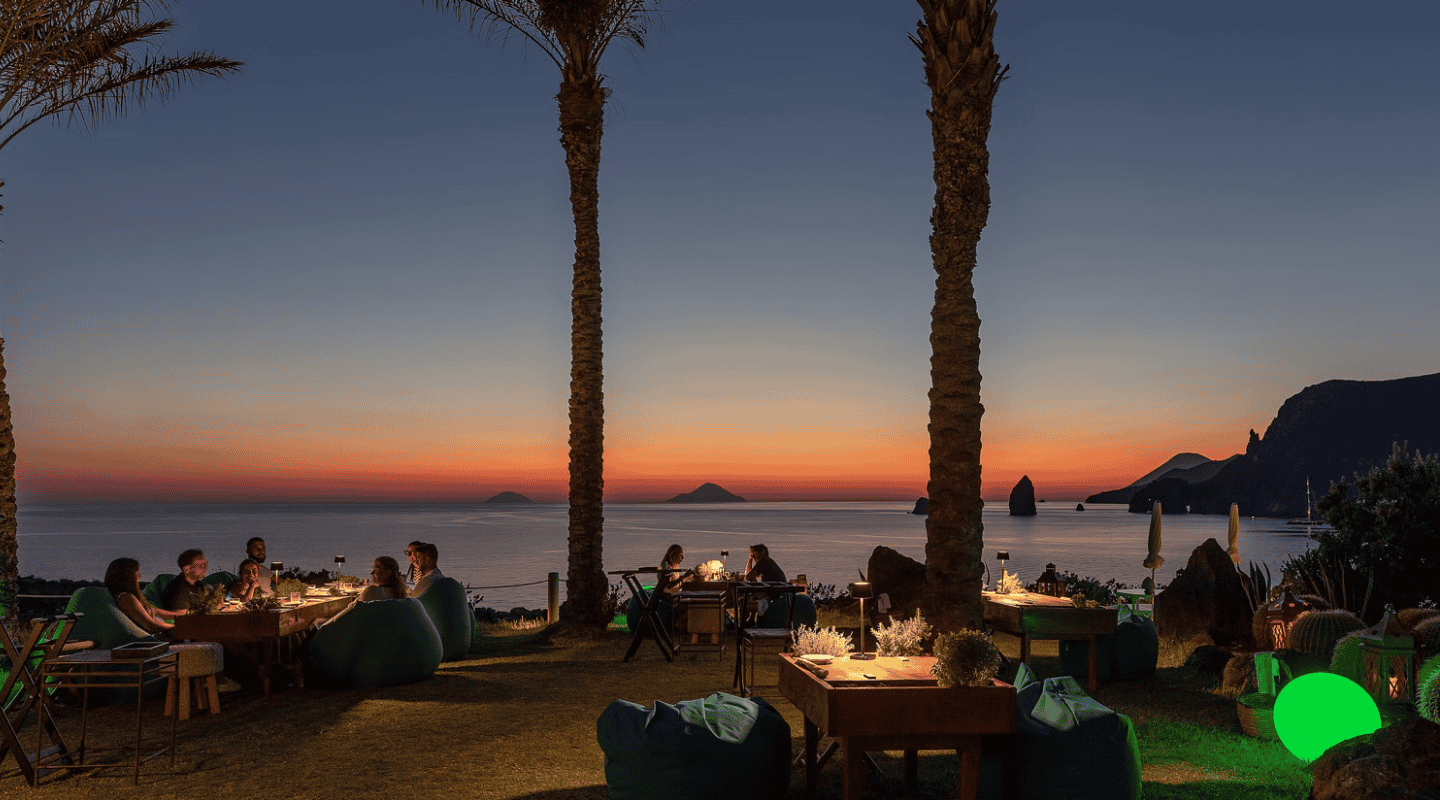 Davide Guidara I Tenerumi Restaurant with sea view