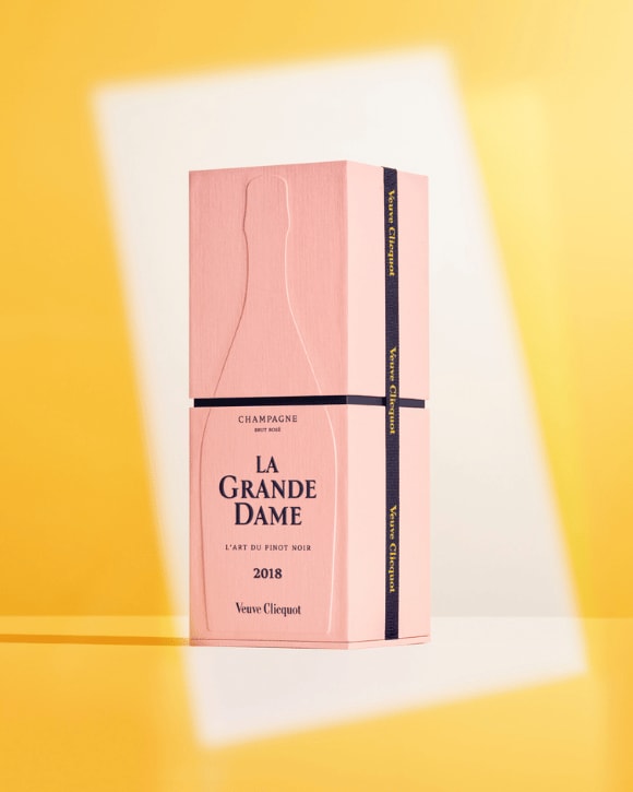 Personalized giftbox of La Grande Dame Ros&eacute; 2018