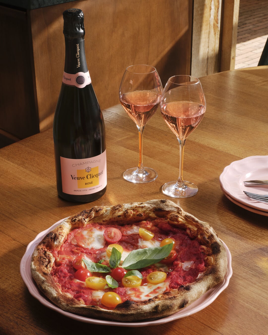 Veuve Clicquot Food Pairing Brut R&agrave;s&eacute; Pizza 