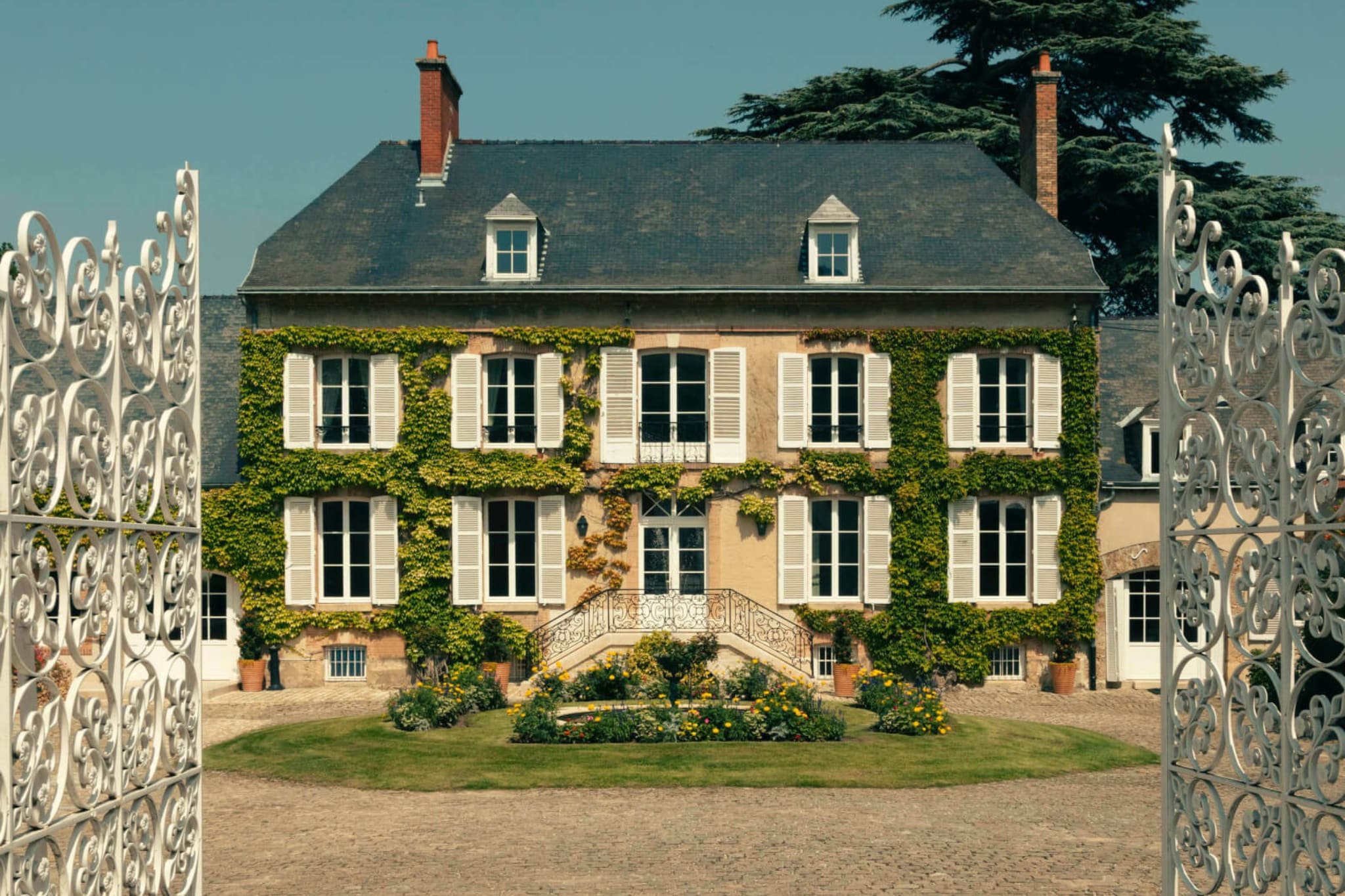 A Must Visit - Veuve Clicquot - Distant Francophile