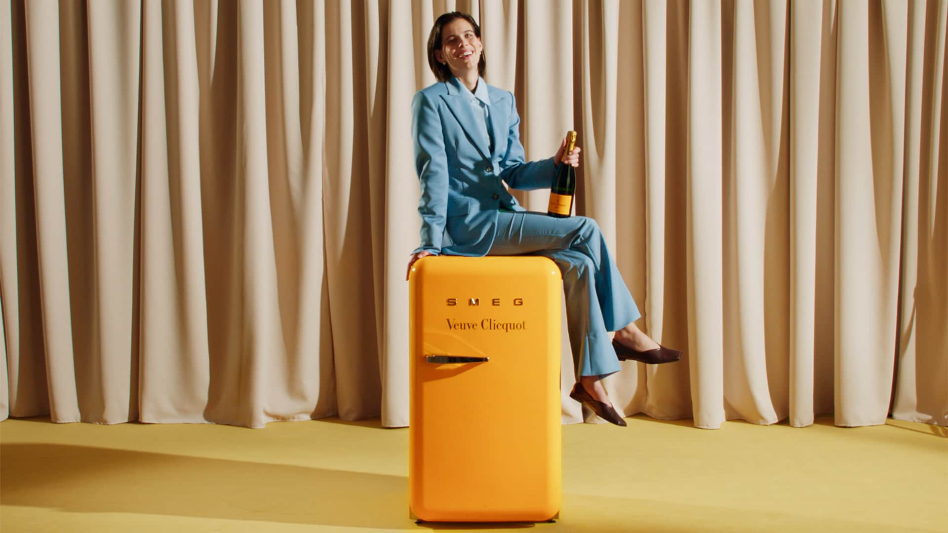 How to store champagne