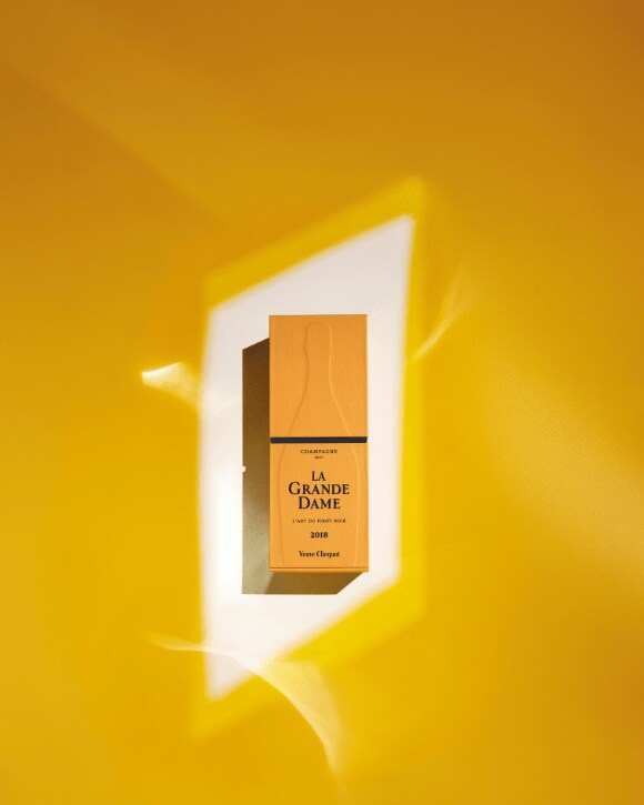 Gift box of La Grande Dame 2018 Gift box of La Grande Dame 2018